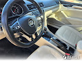 2016 Volkswagen Passat 1.8T SE