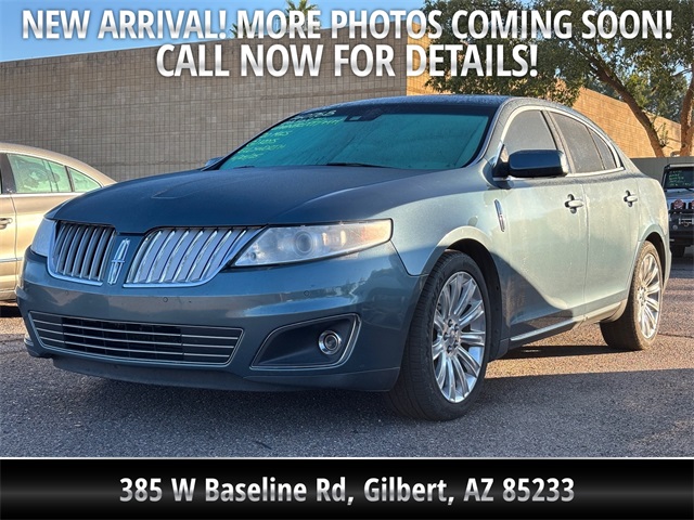 2010 Lincoln MKS Base