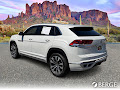 2022 Volkswagen Atlas Cross Sport 3.6L V6 SEL Premium R-Line