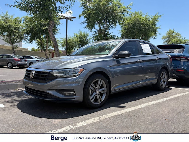 2019 Volkswagen Jetta R-Line