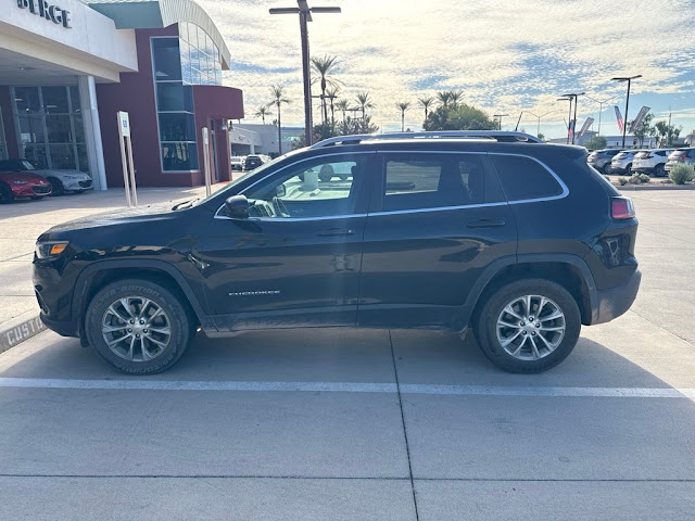 2019 Jeep Cherokee Latitude