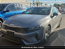 2022 Kia K5 LXS
