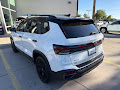 2027 Volkswagen Taos 1.5T SE Black